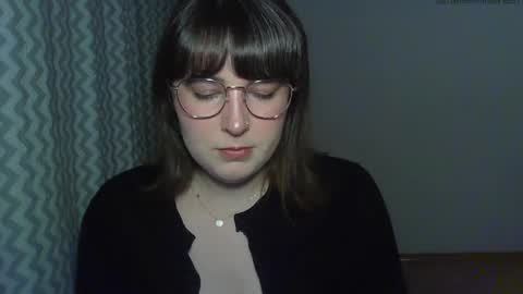Clara online show from May 7, 6:47 pm