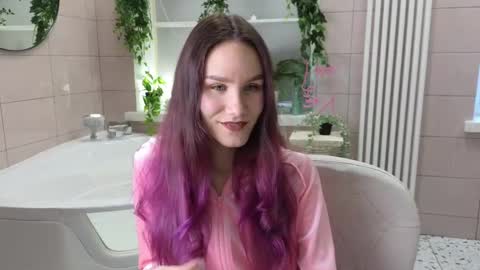 Claire online show from March 12, 1:40 pm