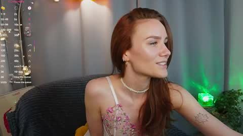 Claire online show from May 23, 2:02 pm