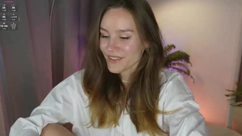 Claire online show from October 10, 1:50 pm