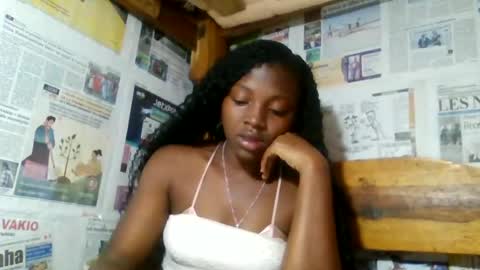 clarisse98 online show from July 7, 6:47 am