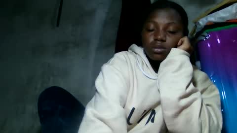 clarisse98 online show from June 8, 1:39 am