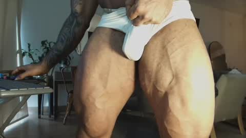 clark_strong online show from May 6, 10:27 pm