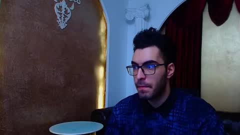 Snapshot of clarkslade chatting on October 19, 10:53 am ClarkSlade online show from October 19, 10:53 am