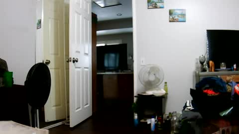 Claudia online show from June 5, 3:17 pm