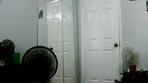 Claudia online show from July 28, 5:24 pm