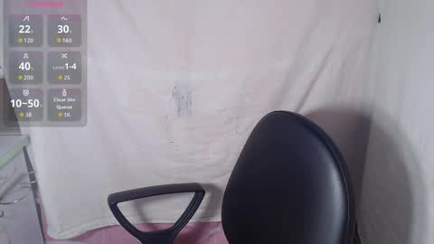 clawdeen_gh online show from November 6, 1:25 pm