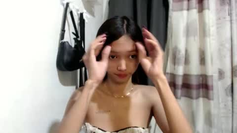 KIM online show from February 25, 9:57 am