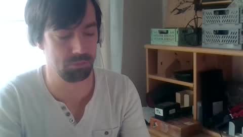 Surfer-dude online show from November 6, 7:44 am