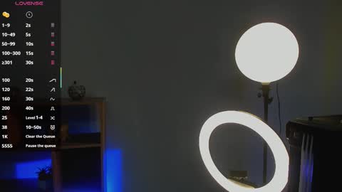 Cleo Adams online show from October 19, 4:17 am