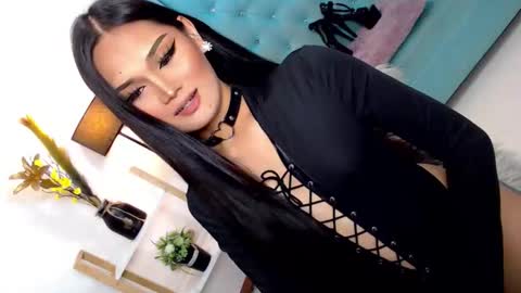 Cleo online show from October 16, 9:35 pm