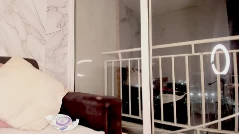 cleopatriagad online show from April 11, 6:40 am