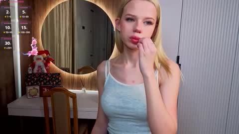 Aria online show from January 11, 3:18 pm