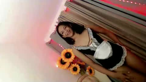 clinalynxx online show from December 4, 11:10 am