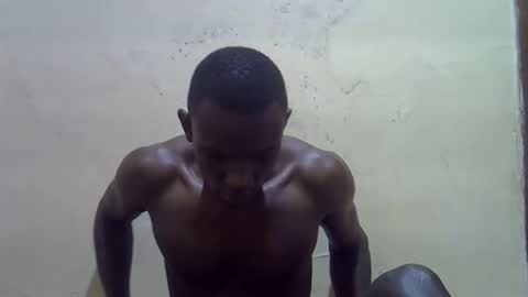 clive_damian online show from April 8, 5:43 am