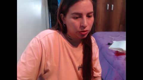 cloepregnant25 online show from February 20, 6:32 pm