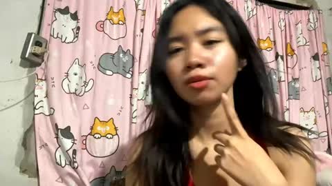 Mikki online show from May 23, 11:39 am