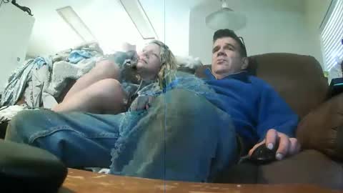 closetrebel online show from February 22, 6:43 pm