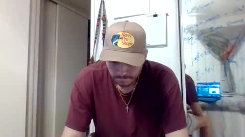 tallhungandcloudy online show from March 10, 3:11 am