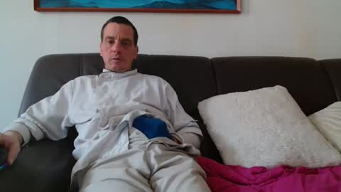 clouplefun online show from January 18, 1:42 pm