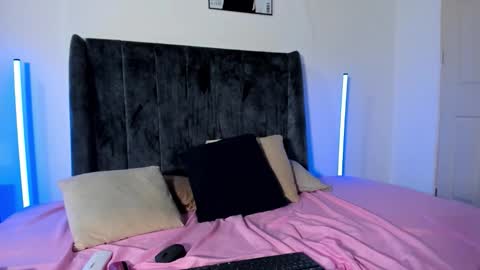 Cloy areo make me come with pleasure online show from January 6, 5:28 pm