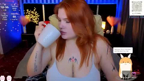 clumsy_nana online show from March 10, 3:27 pm