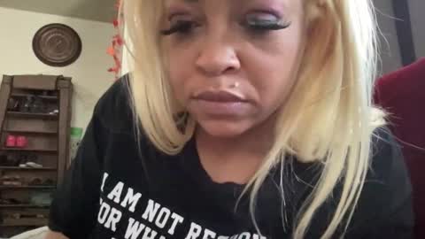 CocaNutt online show from December 1, 6:28 pm