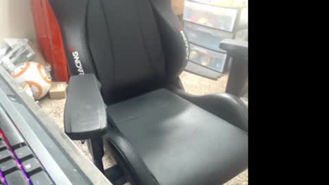 cock4female online show from March 12, 7:04 pm