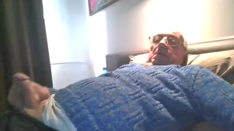 cock9635 online show from March 5, 12:11 pm