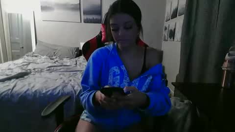 CoCo online show from January 12, 12:17 am