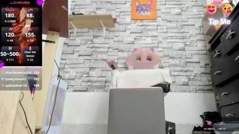 laurita online show from December 22, 5:03 am