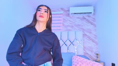 colett online show from March 27, 11:55 am