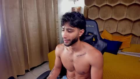 EMMETT COLLINS online show from April 2, 5:59 am