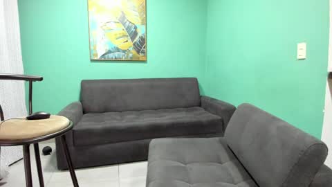 colombianbear1 online show from April 10, 3:45 am