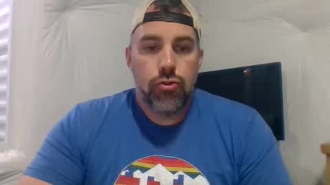 Just me online show from November 14, 5:37 pm