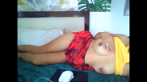 Snapshot of comeherebaby22 chatting on September 15, 11:06 pm Your Forever Baby online show from September 15, 11:06 pm