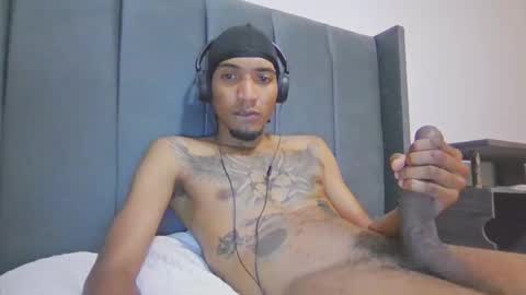 comoseria1927realg4life online show from April 29, 5:01 am