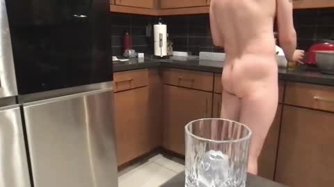 Snapshot of conan6479 chatting on November 1, 4:22 am conan6479 online show from November 1, 4:22 am