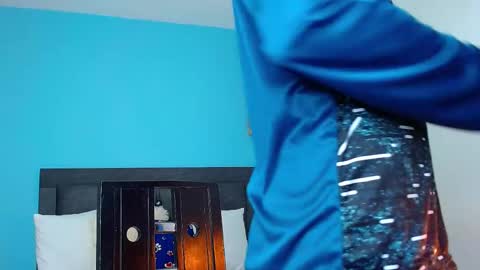 Connor online show from March 1, 7:37 pm