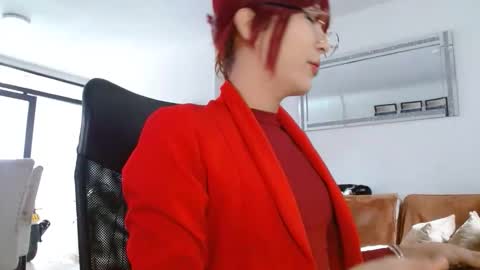 conny online show from April 25, 1:24 pm