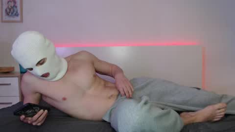 Conor and Chester online show from February 21, 6:33 pm