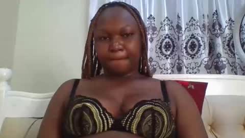 coolgirl001 online show from November 18, 10:13 pm