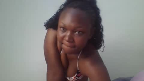 coolgirl001 online show from October 29, 8:20 pm