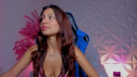  CORA  online show from November 8, 1:58 pm