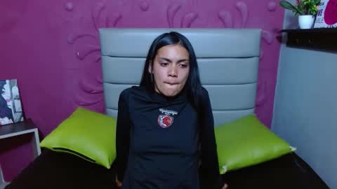 lorena online show from February 11, 10:46 pm