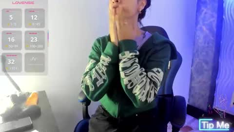 corey_taylor7 online show from February 3, 12:42 pm