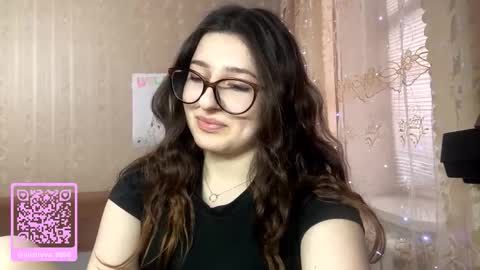 Elisheva online show from February 27, 1:15 pm