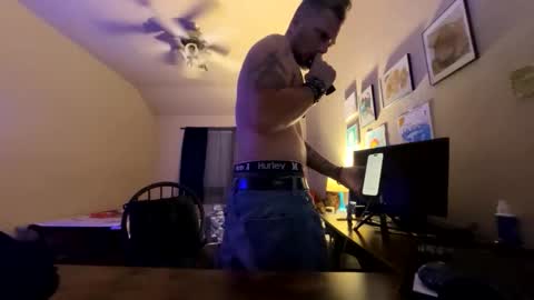 cosmic_maverick online show from October 23, 6:48 am