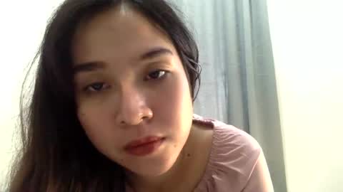 Liz Gwyneth Charlota online show from July 1, 5:05 am