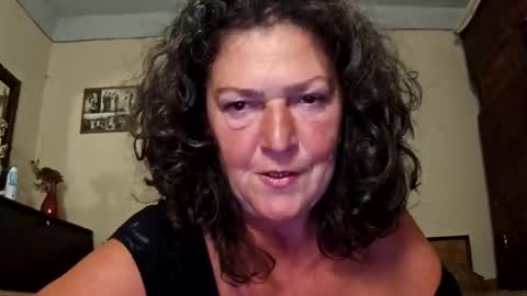 cougarcofee online show from October 23, 7:48 pm